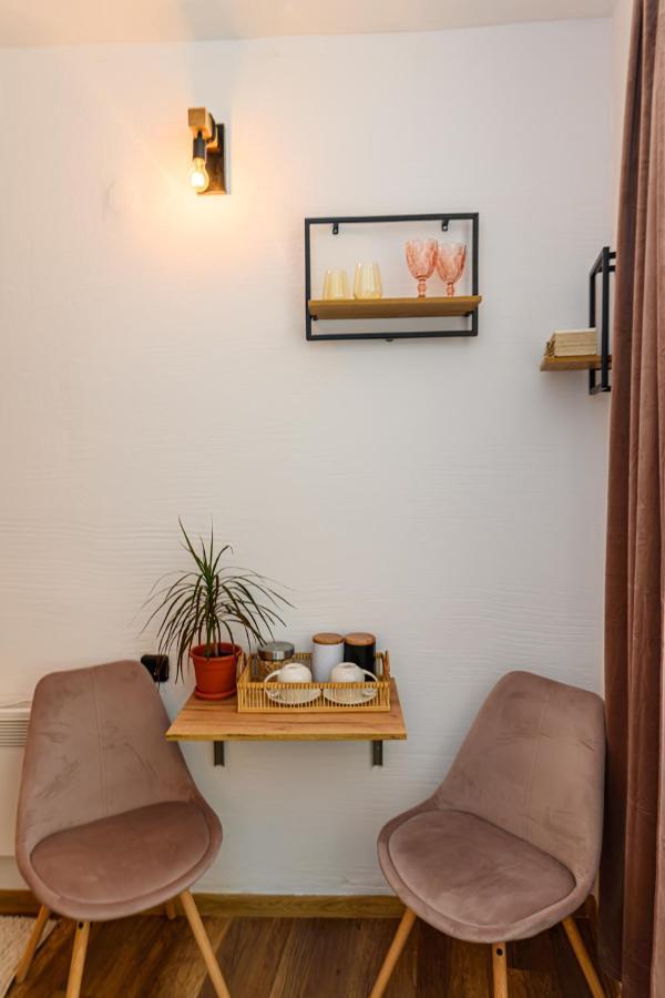 Backpacker'S Room 布拉索夫 外观 照片
